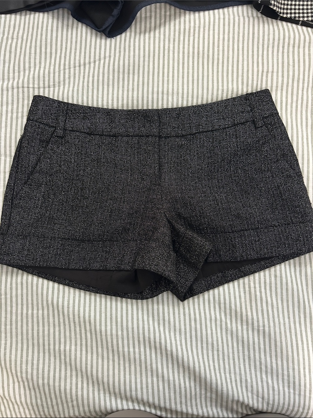 Express Mini Sparkle Short